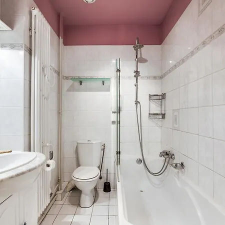 Apartment 2br In The Gallia Area Cannes